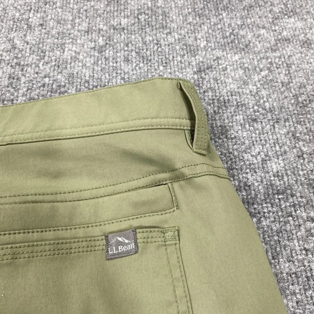 L.L. Bean‎ Pants Mens 40x30 Green Chino Nylon Stretch Hiking Outdoor